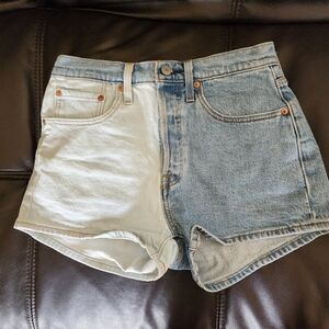 Levi's Two-Toned Denim Shorts Size 27